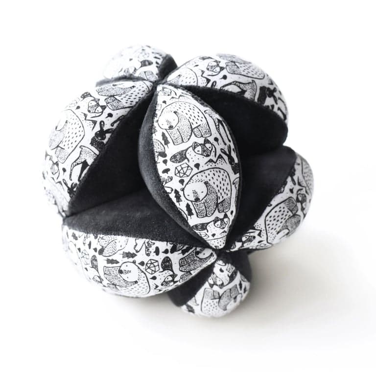 Wee Gallery Clutch Ball Nordic