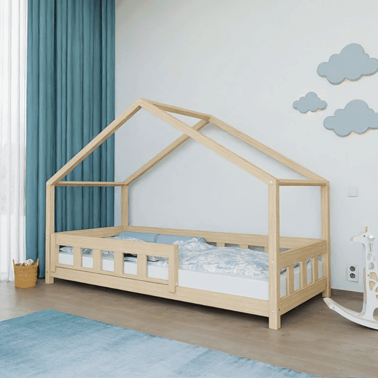 Benlemi Letto a Casa Plotty Con Pannello Frontale e Barra di Sicurezza Frontale Non Verniciato 80x160 CM