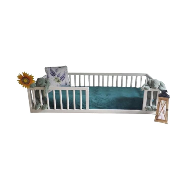 Eco Kids Universe Floor Bed With Round Bars Queen White No Door
