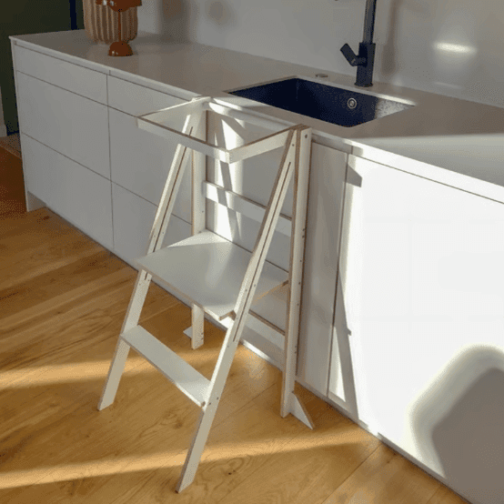 Lakaluk Torre di Apprendimento Pieghevole Sottile Bianca