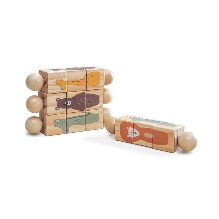Wonder Space Rattle Animal