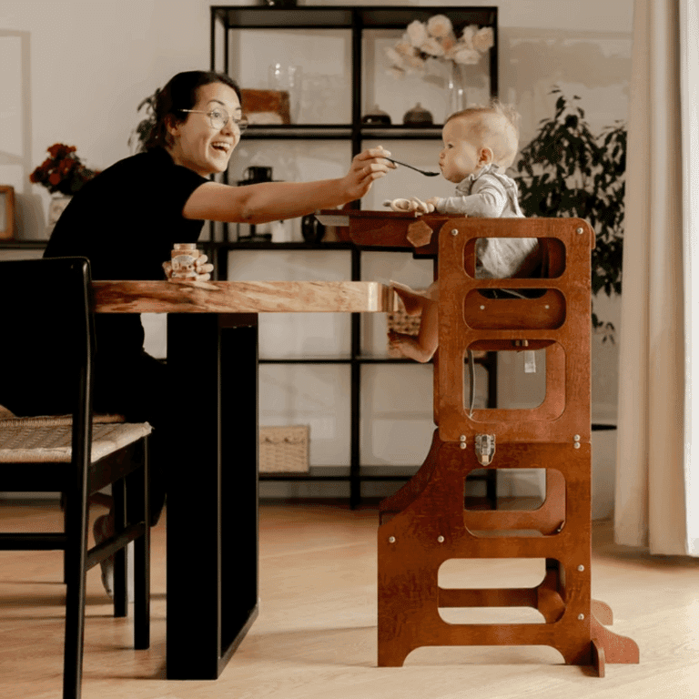 Duck Woodworks Torre per Bambini e Seggiolone Convertibile 2-in-1 in Stile Moderno di Metà Secolo, Smalto Miele