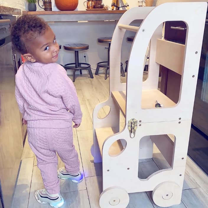 Family SCL Car Toddler Tower Lacquere
