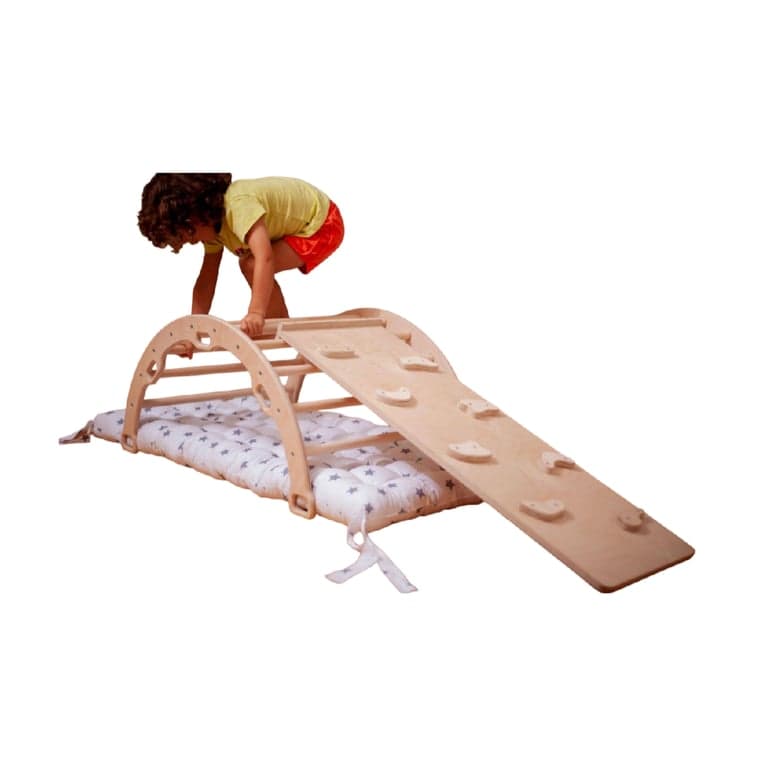 Kidodido Climbing Arch Small With Star Pillow and Rockwall Ramp