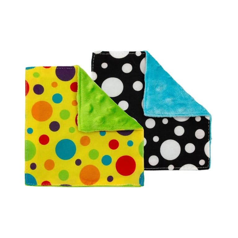 S&T Crinkle Square Dots