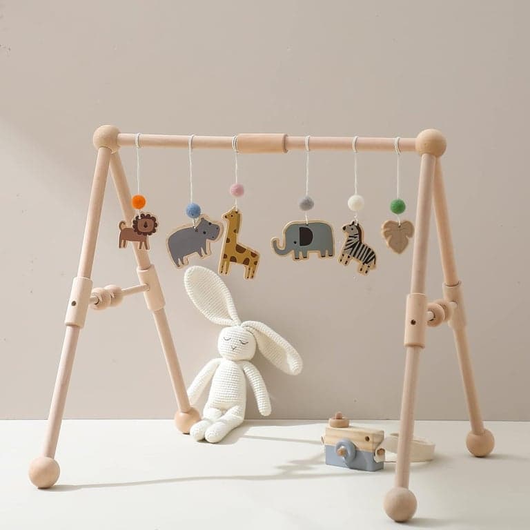 Etucdose Wooden Baby Gym With 6 Toys Zoo