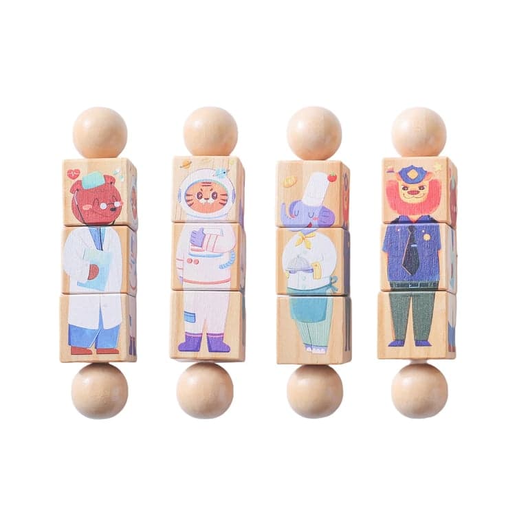 Wonder Space Rattle Lion