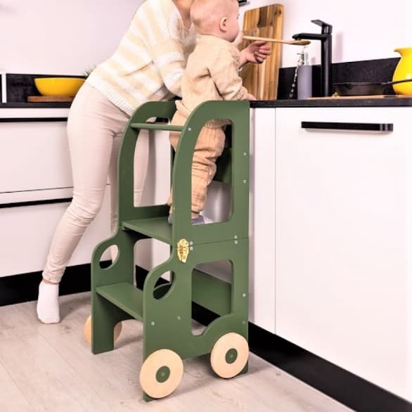 Family SCL Car Toddler Tower Green